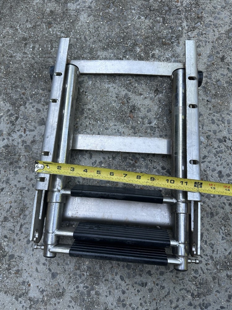 Stainless Steel Extendable 3 Step Concealed Platform Telescoping Boat Ladder