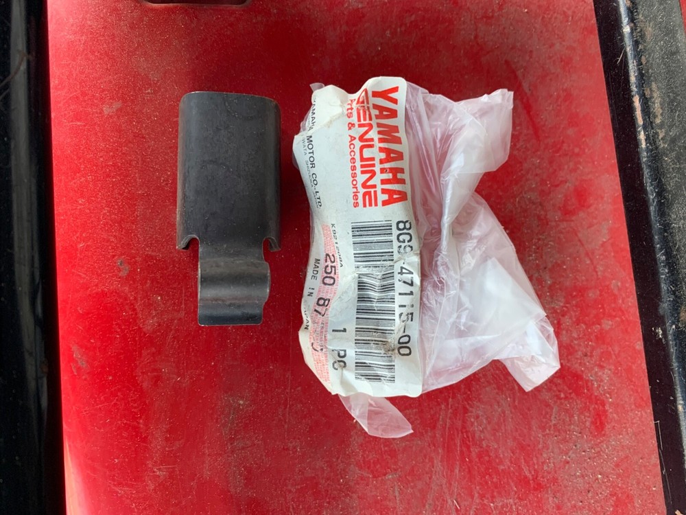 yamaha snowmobile track clips $3.00 each