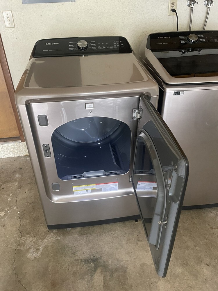 Samsung Washer & Dryer w/Accessories