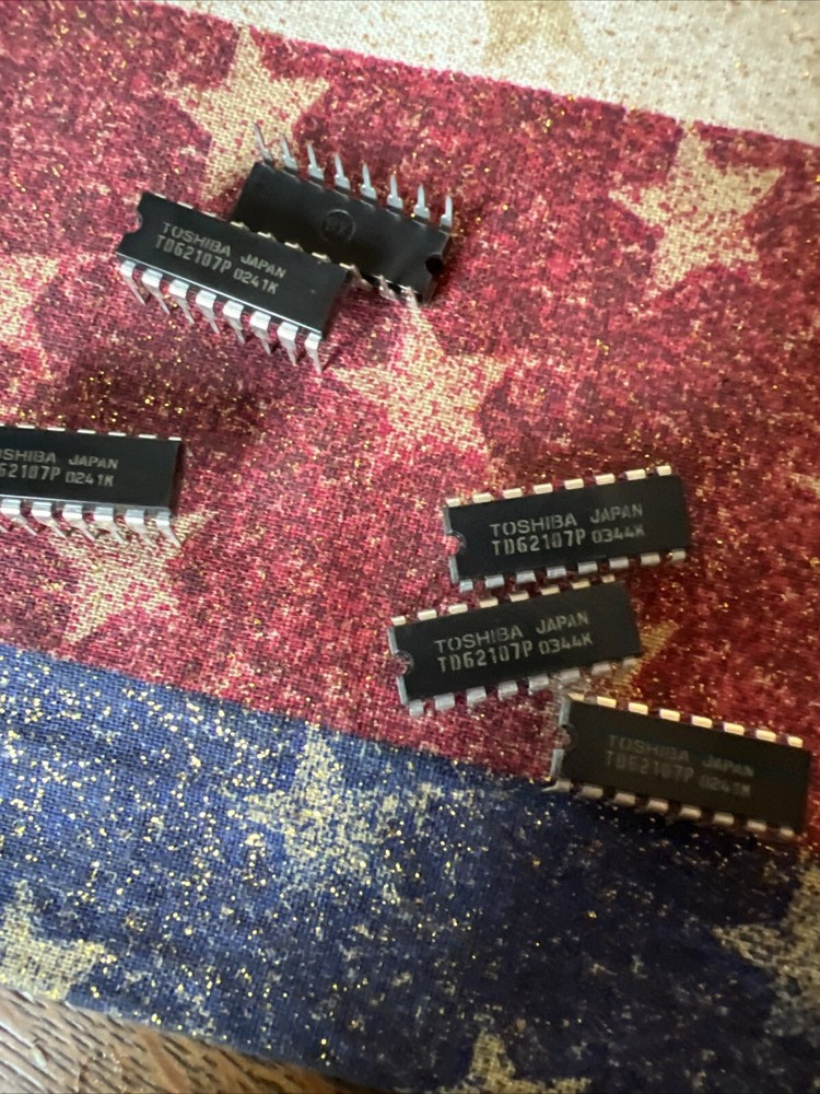 **  QUANTITY 2  **  TOSHIBA TD62107P