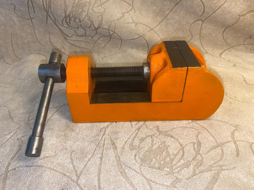 Vintage Milling Machine Lathe Vise