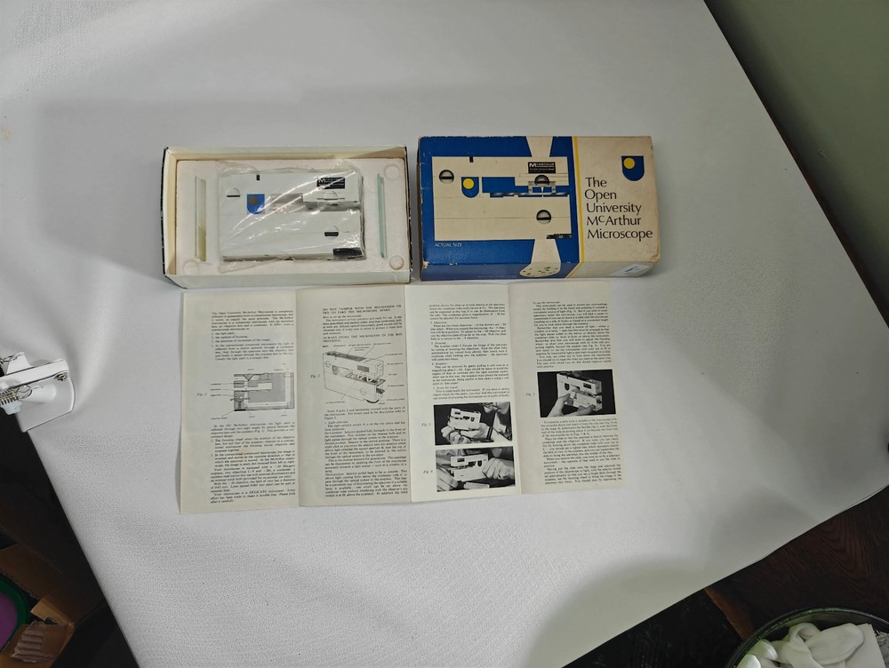 The Open University McArthur Microscope Including 3 Slides 1970 Complete