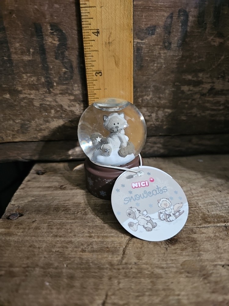 NICI ~SNOWCATS ~ 2008 Mini Snow Globe