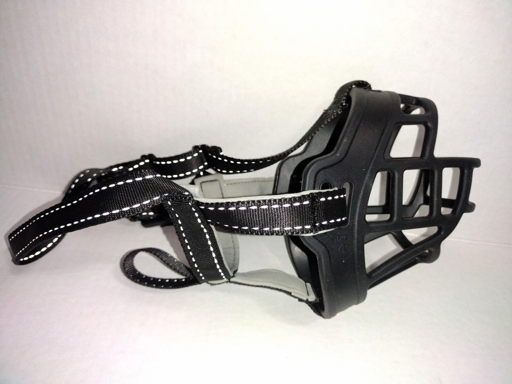 Adjustable Dog Muzzle Soft Silicone Breathable Strong Basket Size 4 Reflective