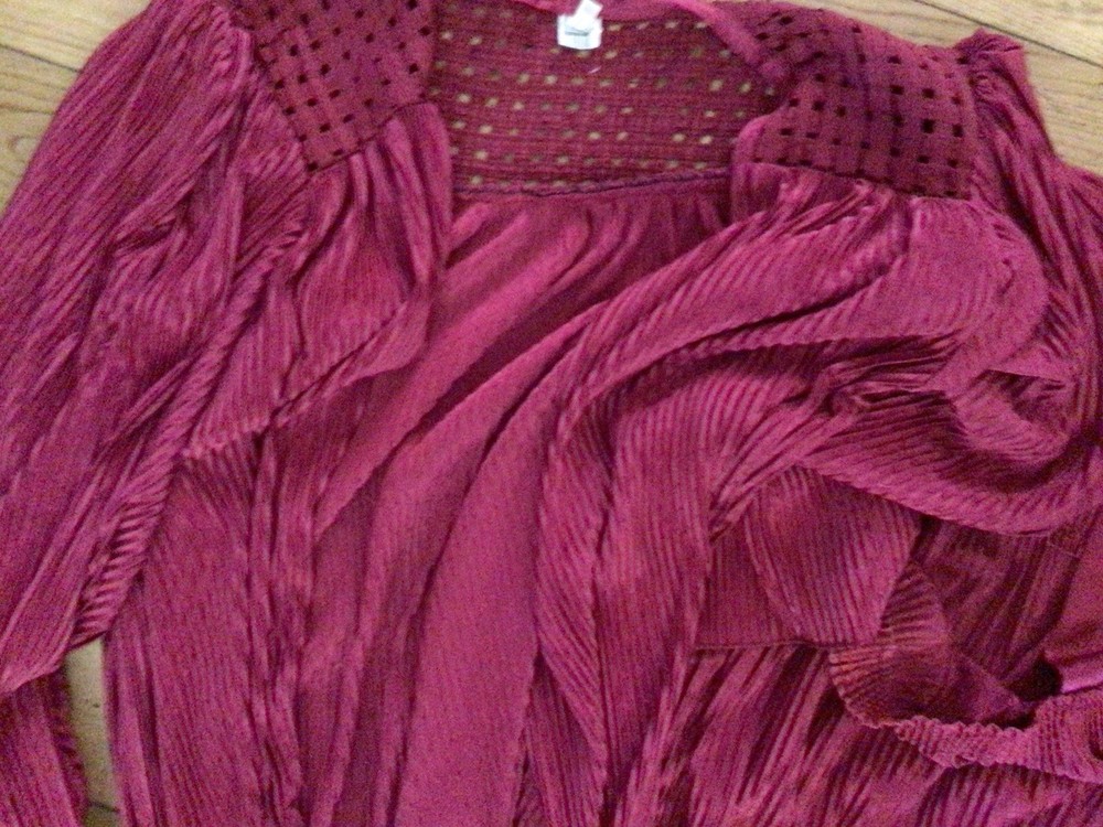 Ladies Size 16 Two Piece Preowned