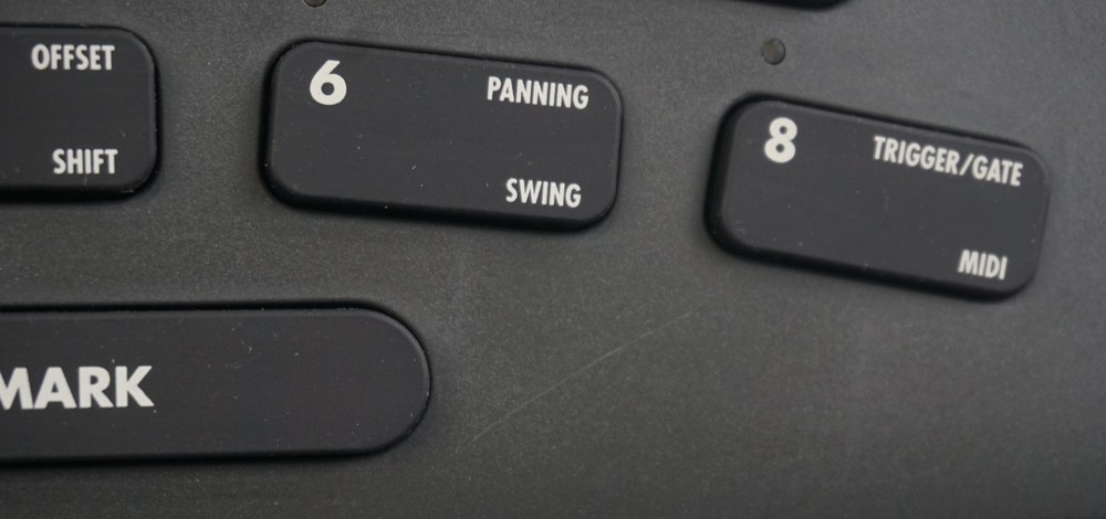 Zoom ST-224 SampleTrak Drum / Groove Machine & Sampler