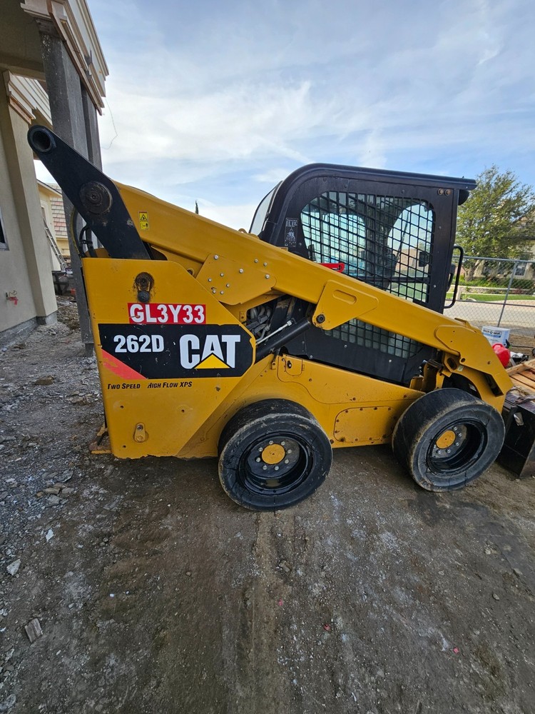 2018 CATERPILLAR 262D skidsteer loader enclosed cab