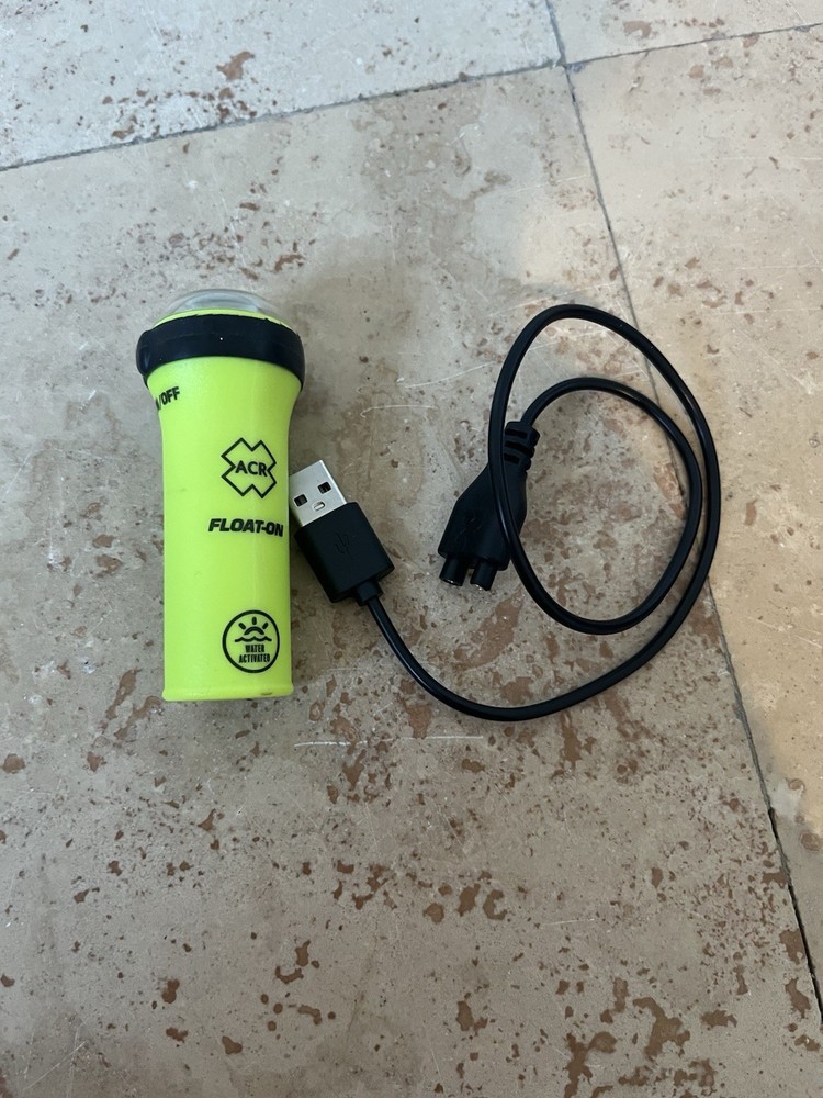 ACR Float-On Water-Activated LED Strobe Flashlight Tested Works w/Cable