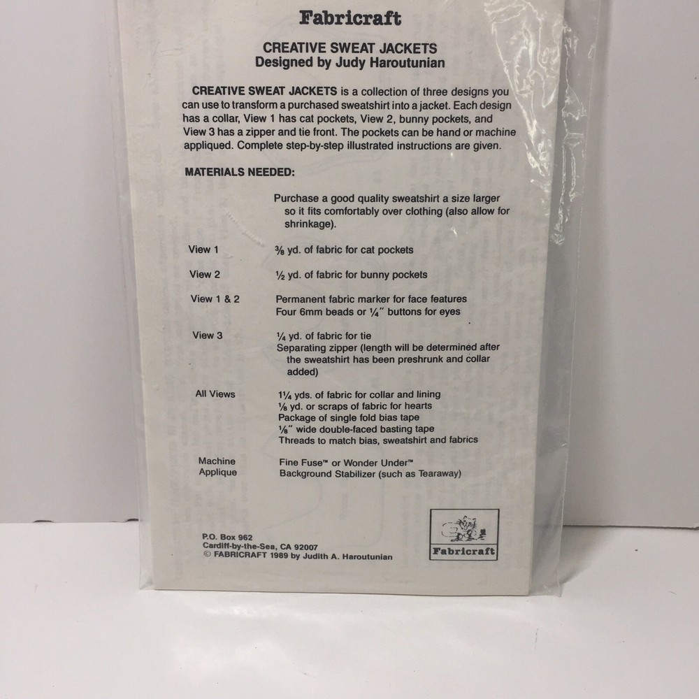 Collar and Applique Pattern Creative Sweat Jackets Bunny Cat Fabricraft