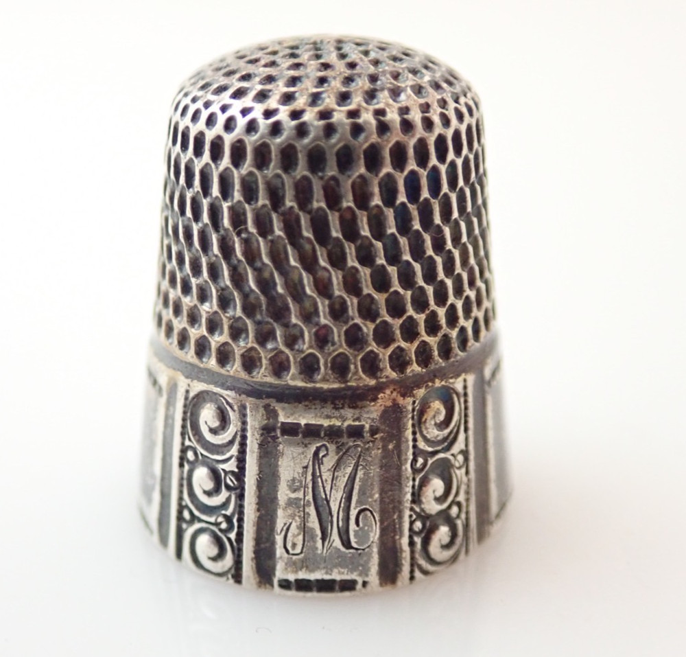 Antique Signed Sterling Silver Sewing Thimble 10