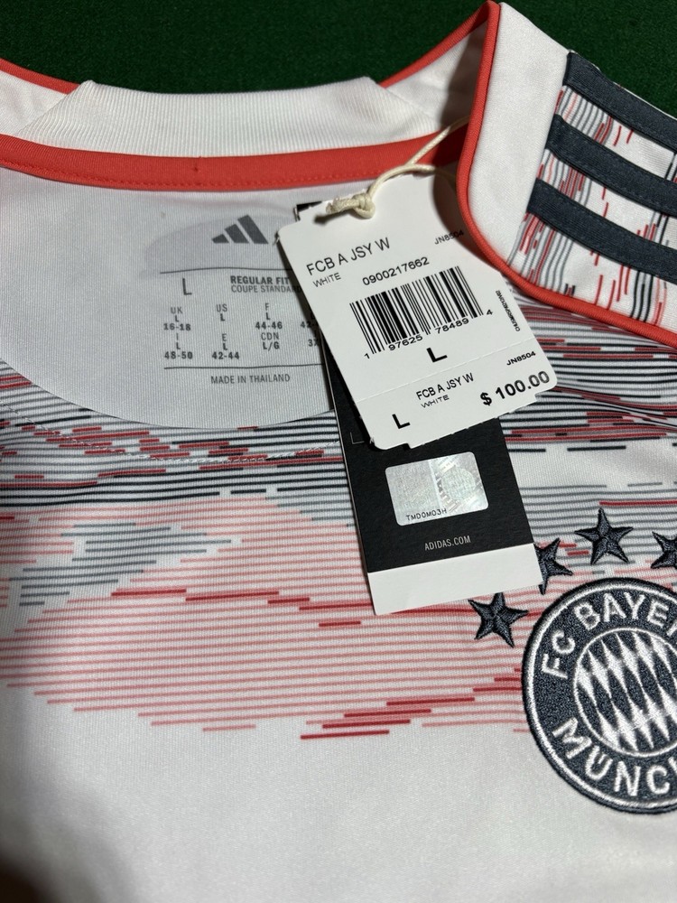 Bayern Women’s Jersey L