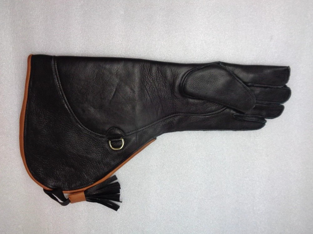 Western Sporting Heavy Duty Eagle Gauntlet. Black Left Size:M