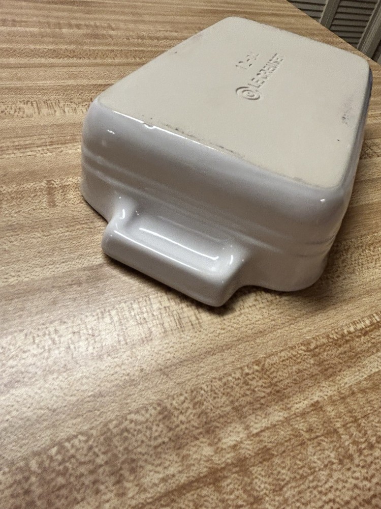 Le Creuset Stoneware Small Rectangular Baker, White