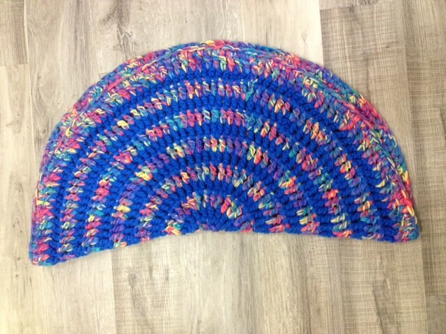 HANDCRAFTED YARN TABLECLOTH TOPPER MULTICOLOR