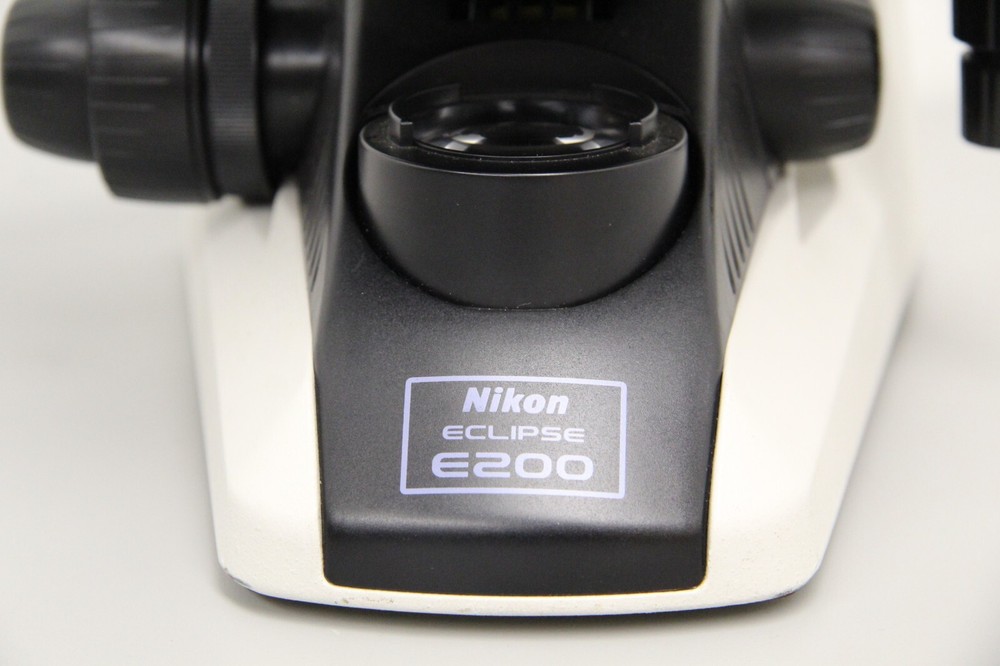 Nikon Eclipse E200 Microscope With Nikon E2-TB Viewing Head And No Objectives
