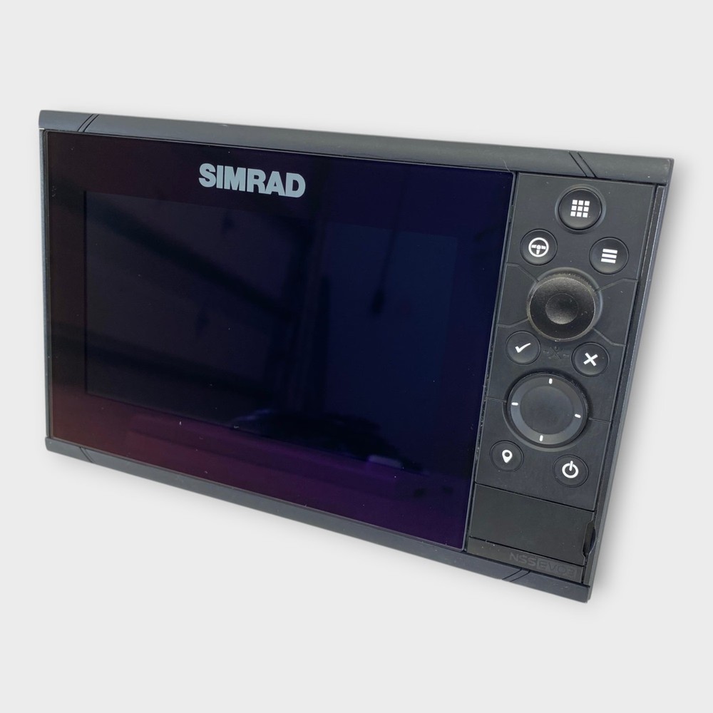 Simrad NSS7 Evo3 7" Touchscreen MFD Chartplotter (Tested Good)