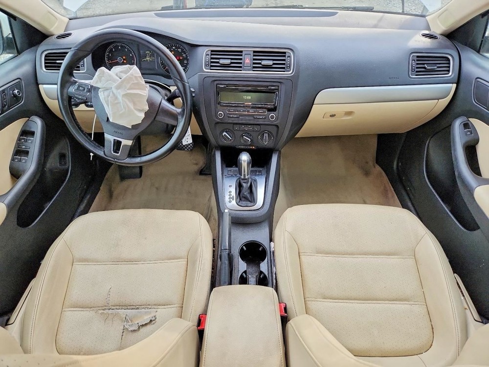 JETTA 2014 Glove Box 5013501
