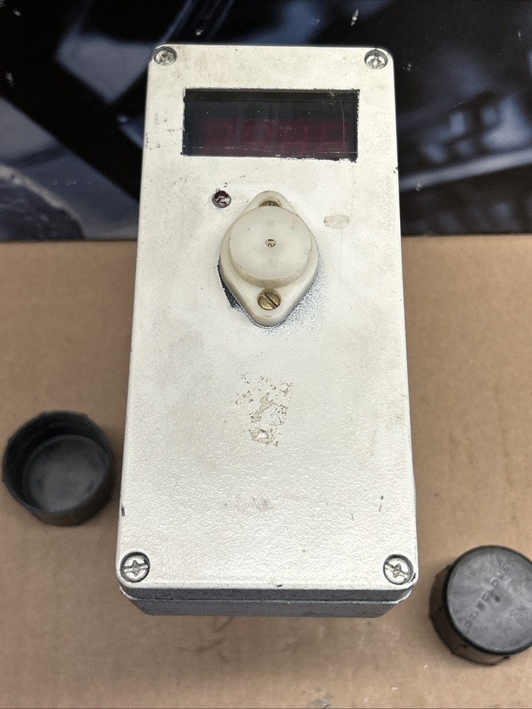 ELECTRONICS, Inc Model PDC Flow Control w/ VD-8 Valve Driver_LIGHT-USE*_WARRANTY