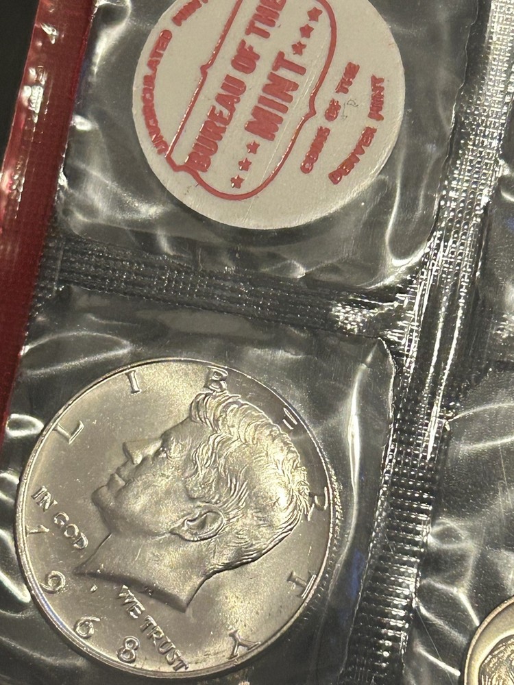 US Mint Set - 1968 - 7 Available Uncirculated Coin Set