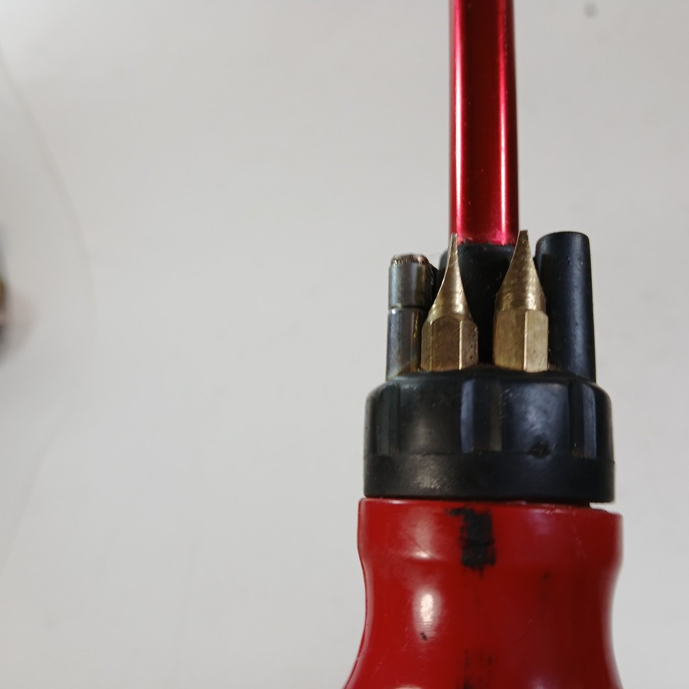 Fitzgeralds Casino Magnetic Multi-Bit Screwdriver