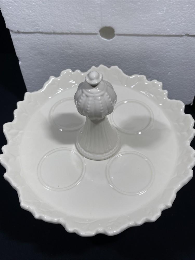 Neiman Marcus Small Cupcake Stand Style #NM612 10”