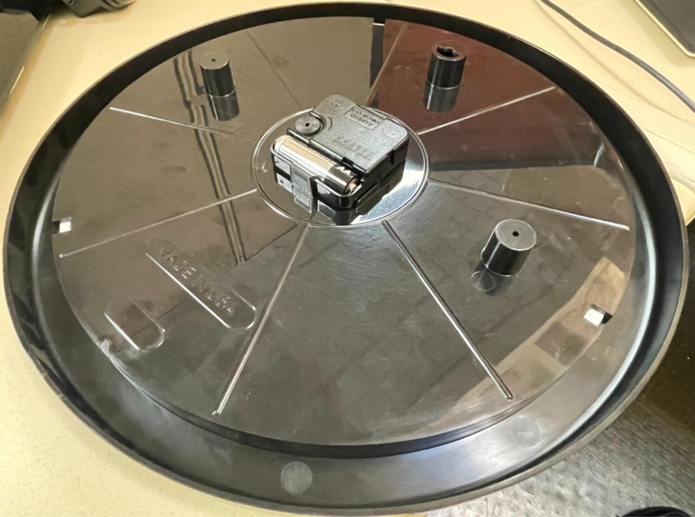 Triple S Fishing Clock - PLEASE READ DESCRIPTION