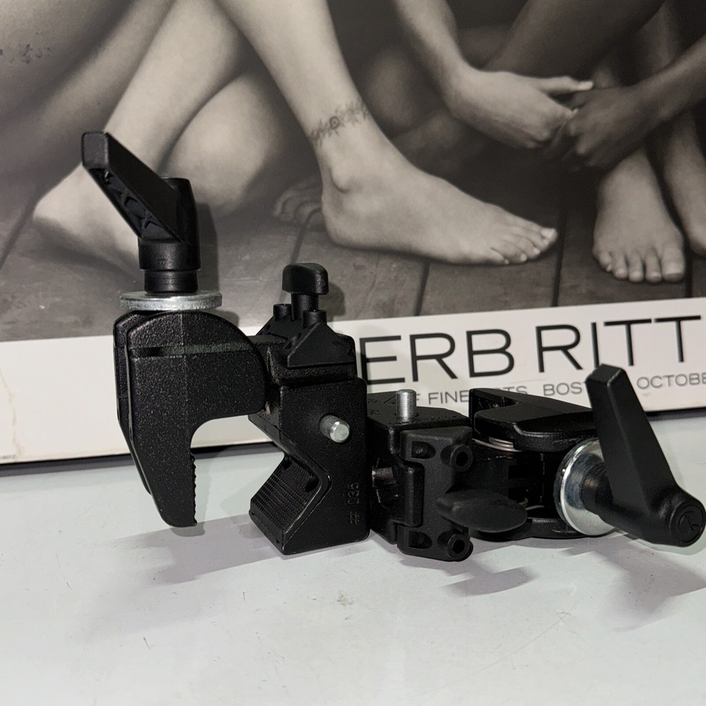 Manfrotto 035 Double Super Clamp - Black - Married