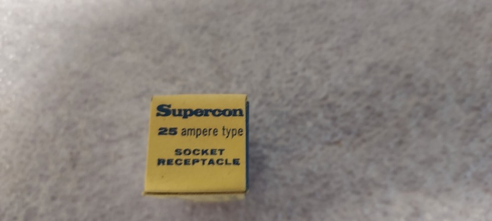 '1 PIECE' - PN# RS25GBL - SUPERCON - SOCKET RECEPTACLES