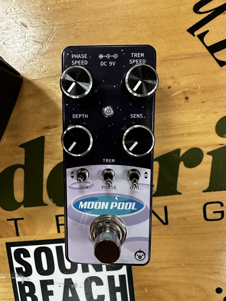 Pigtronix Moon Pool Dynamic Tremvelope Phaser