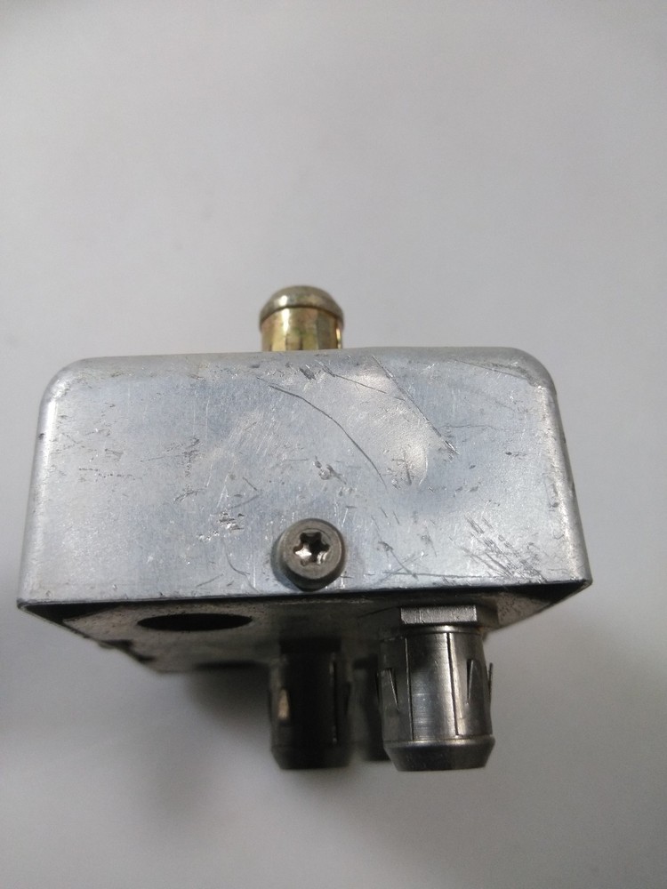 Philips Magnavox Splitter 5S440-2