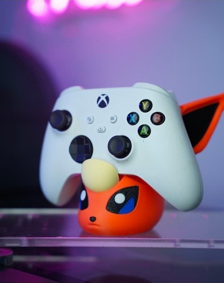 Flareon Controller Stand for XBOX or Playstation