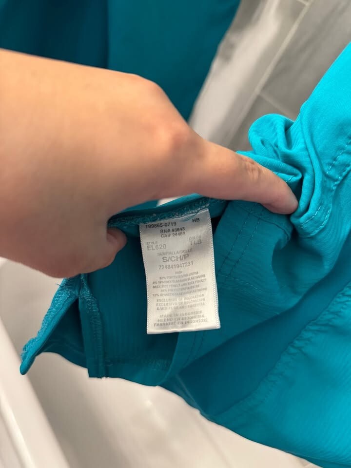 ELLE Scrub Set