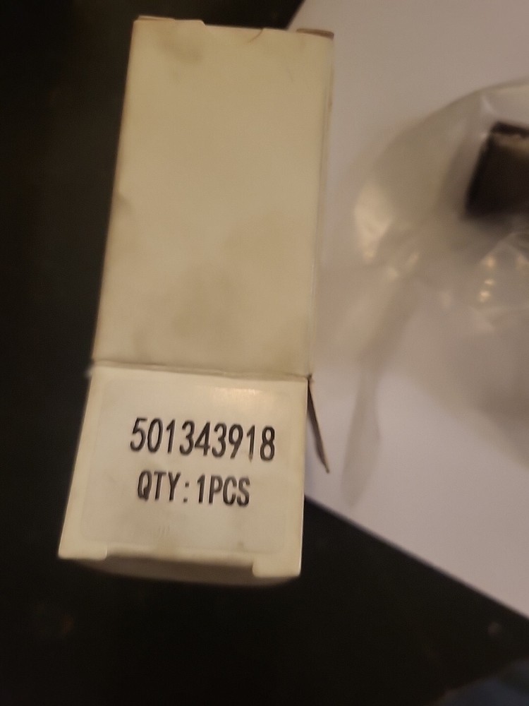 TRUCK AIR BINARY SWITCH 11-1015