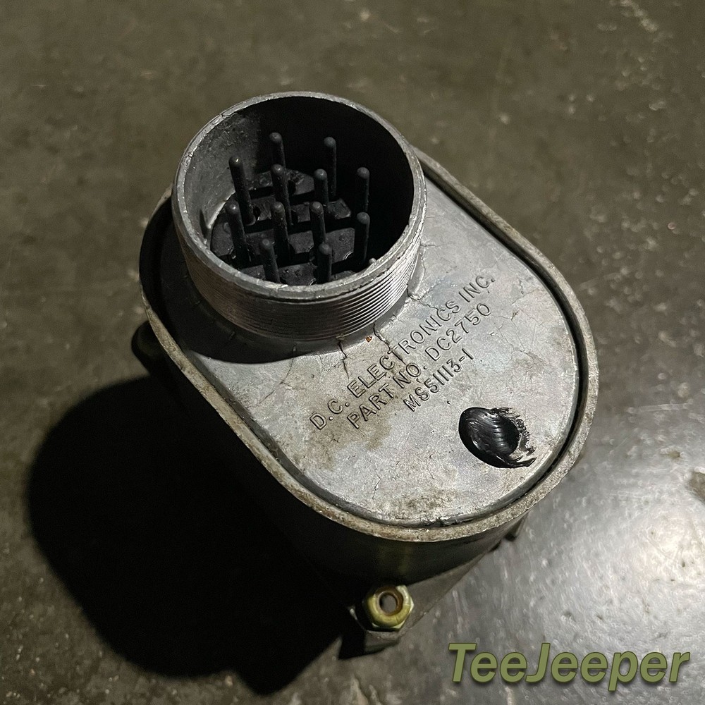 NOS Head Light Switch Original Jeep M151 A1 A2 M35 M38 MS51113-1