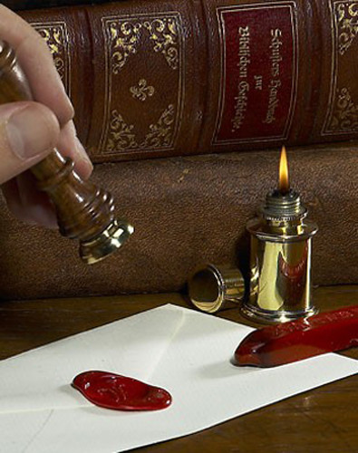 Authentic Models MG200H Classic Alphabet Initial Wax Seal Stamp - Letter H