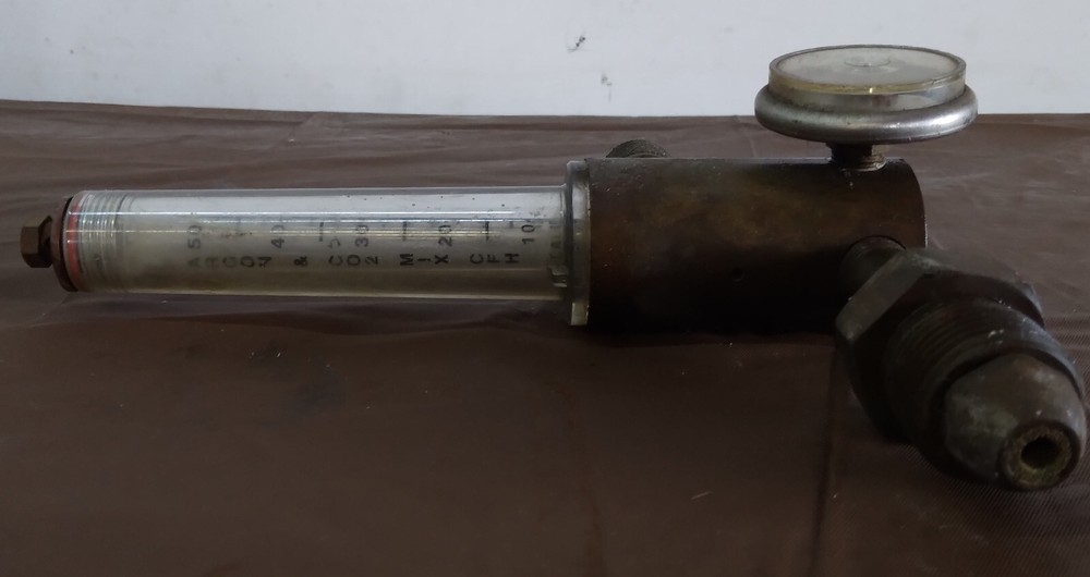 Vintage Helium/Argon/Oxygen Flowmeter Unknown Brand - Used