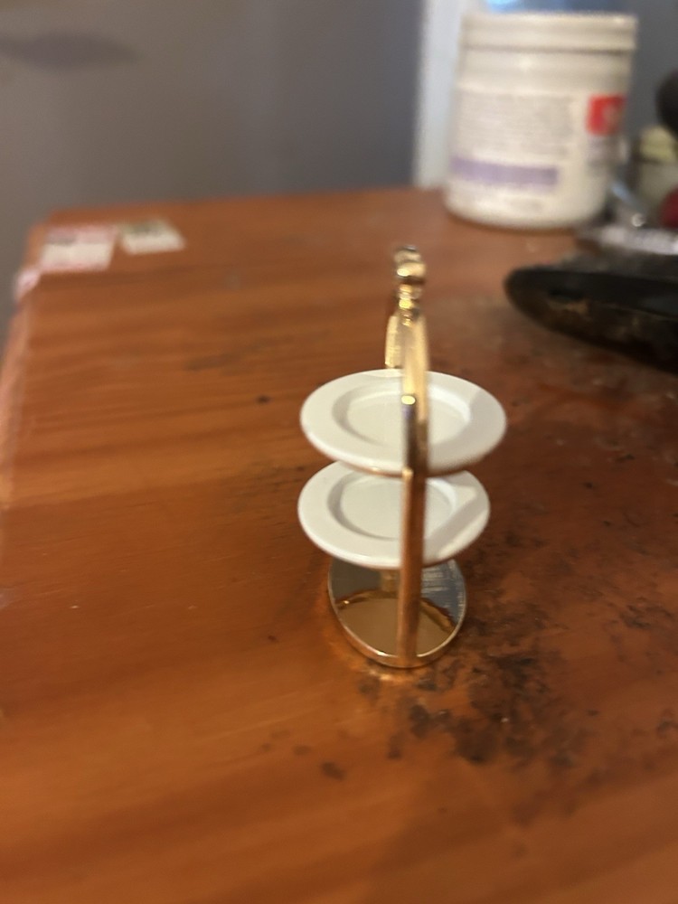 1/12 Dolls House Cake Stand