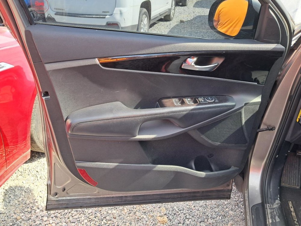 SORENTO 2017 Glove Box 4773773