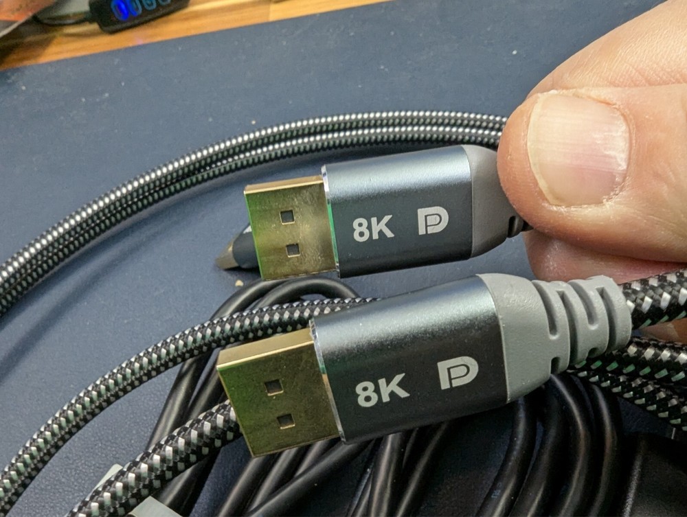 DisplayPort KVM Switch USB 3.0 Dual Monitor 2 Computers 2 DP per Computer