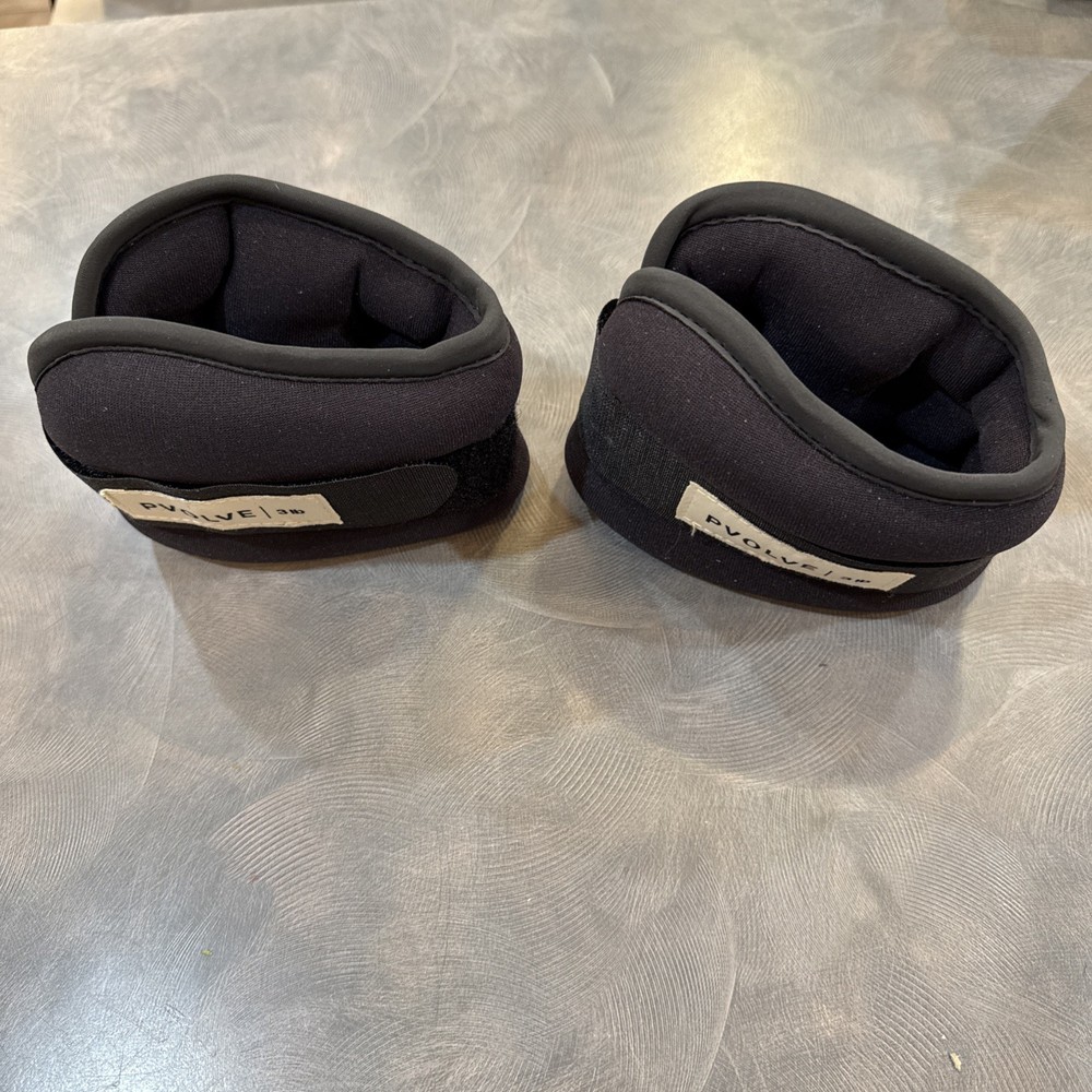 3Lb Pvolve ankle weights. 2 New Open Box Leg Defining Resistance