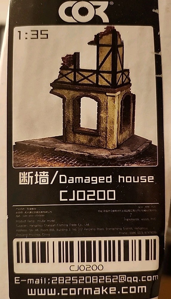 COR Ruined Corner House (1:35) Kit#CJ0200