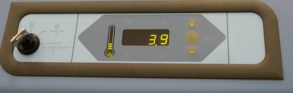 Thermo REL2304A24 Cold Storage - Reliable, 3.9C Temperature Control (1120659808)