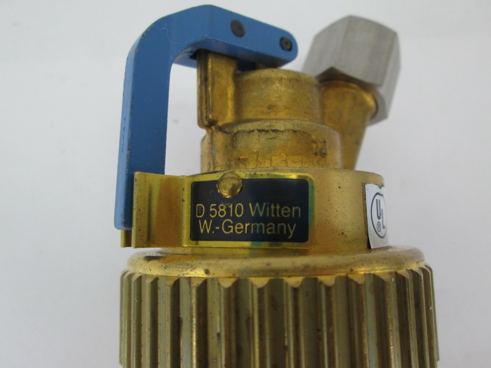 New Witt D5810 Concoa Automatic Flashback Arrestor 801 0786 Oxygen 150 PSI Max
