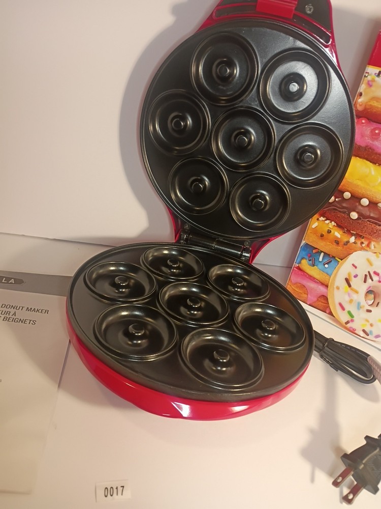Bella Mini Donut Maker New In Box Never Used Red Make 7