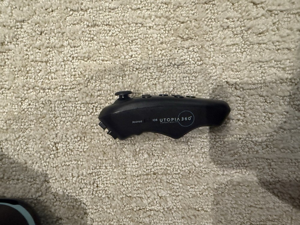 Utopia 360 VR Headset