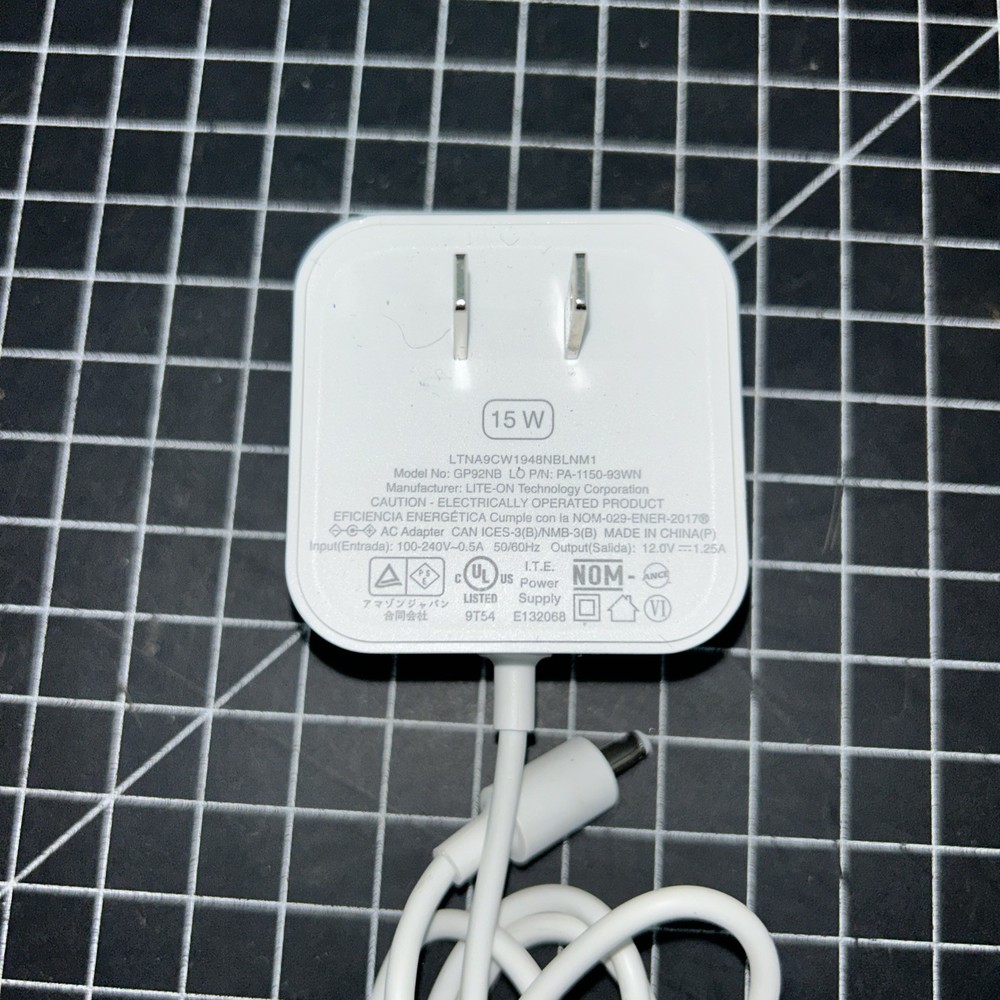 Amazon Echo Dot 3rd Generation White Smart Speaker 36EBT3 Cord Included Tested