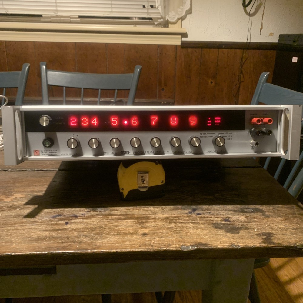 Electronic Development Corporation Programmable DC Calibrator Model 522
