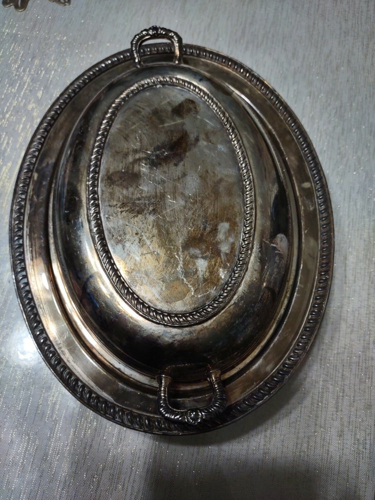 Cheshire Silver Plate Covered Vegetable Dish