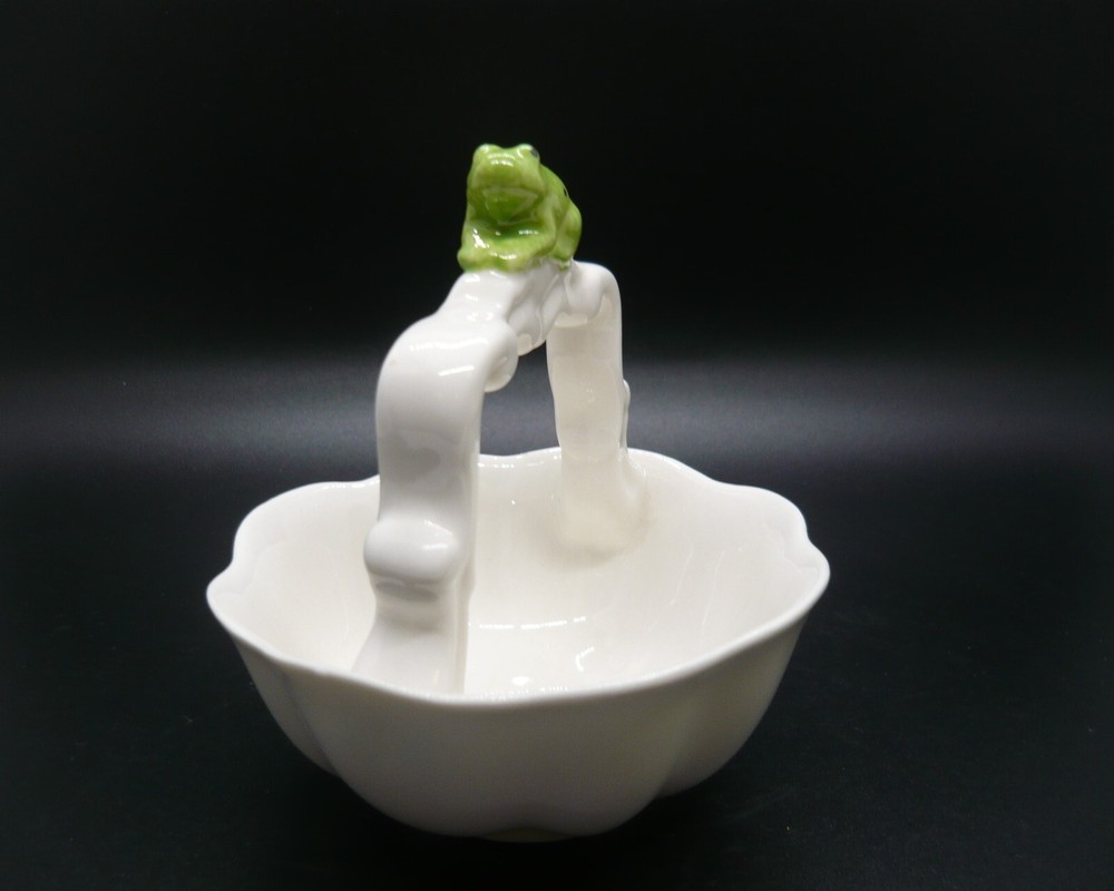 Peppertree Tabletops Frog Ceramic Trinket Dish