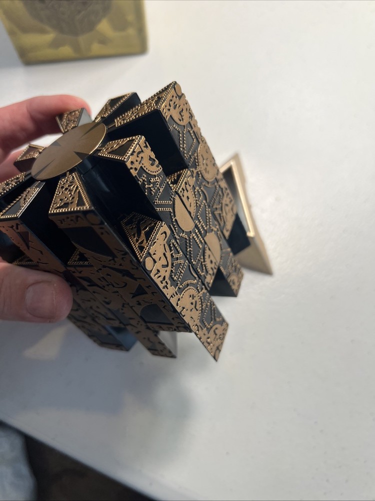 Paperweight Shelf Display Puzzle Cube Stash Box Storage